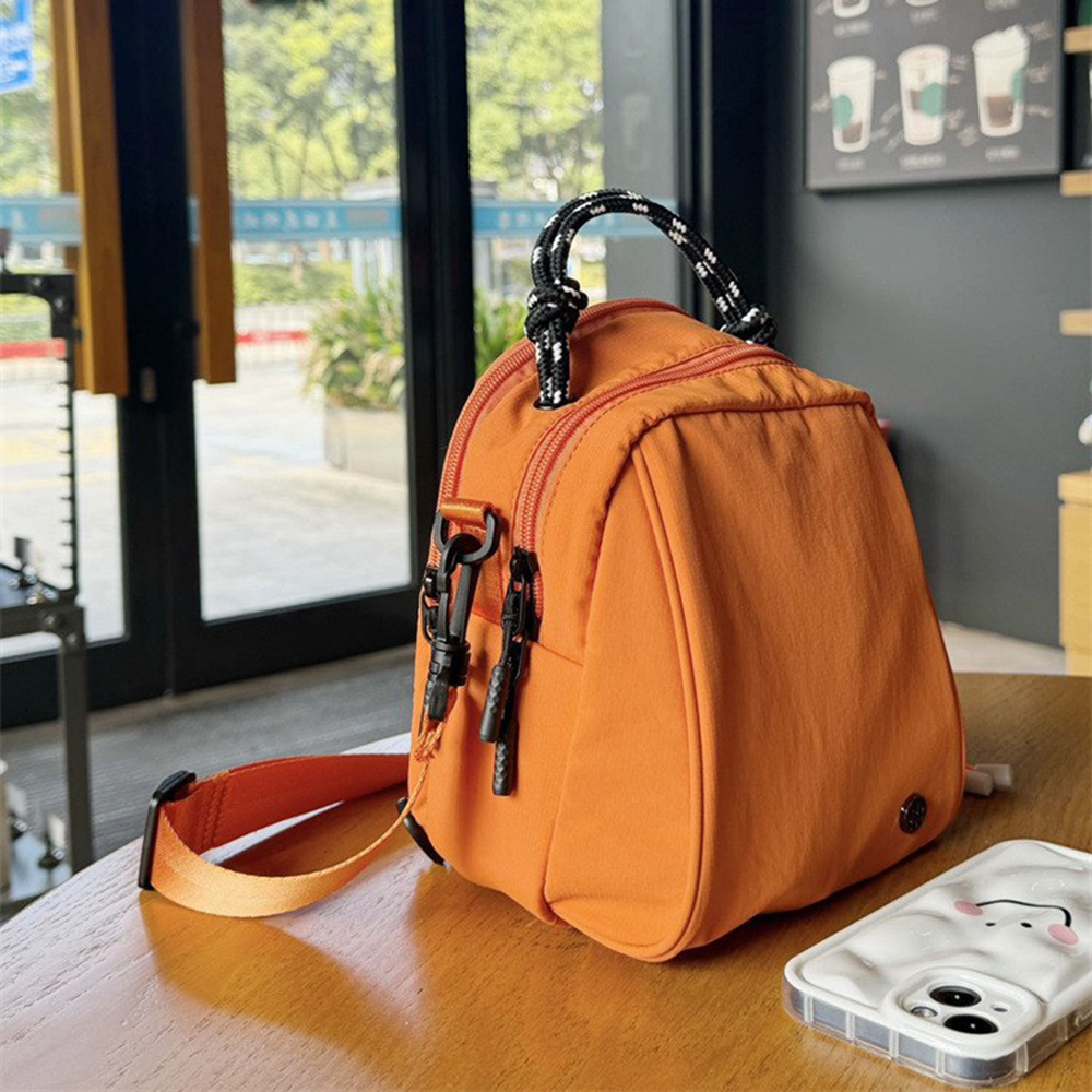 悅生活--GoTrip微旅行 韓版極簡風雞蛋包