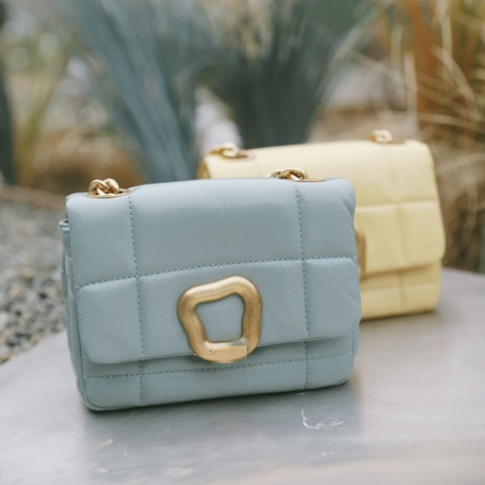 山下有松Songmont 奢華巧克力小方包