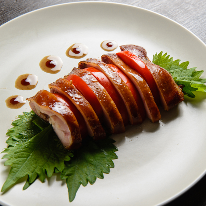 悅生活--鮮市集 龍眼木煙燻食品界三冠王最佳風味雞腿(A.A.無添加三星認證) 